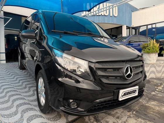 MERCEDES-BENZ VITO 2.0 CGI FLEX TOURER 119 LUXO 8L MANUAL